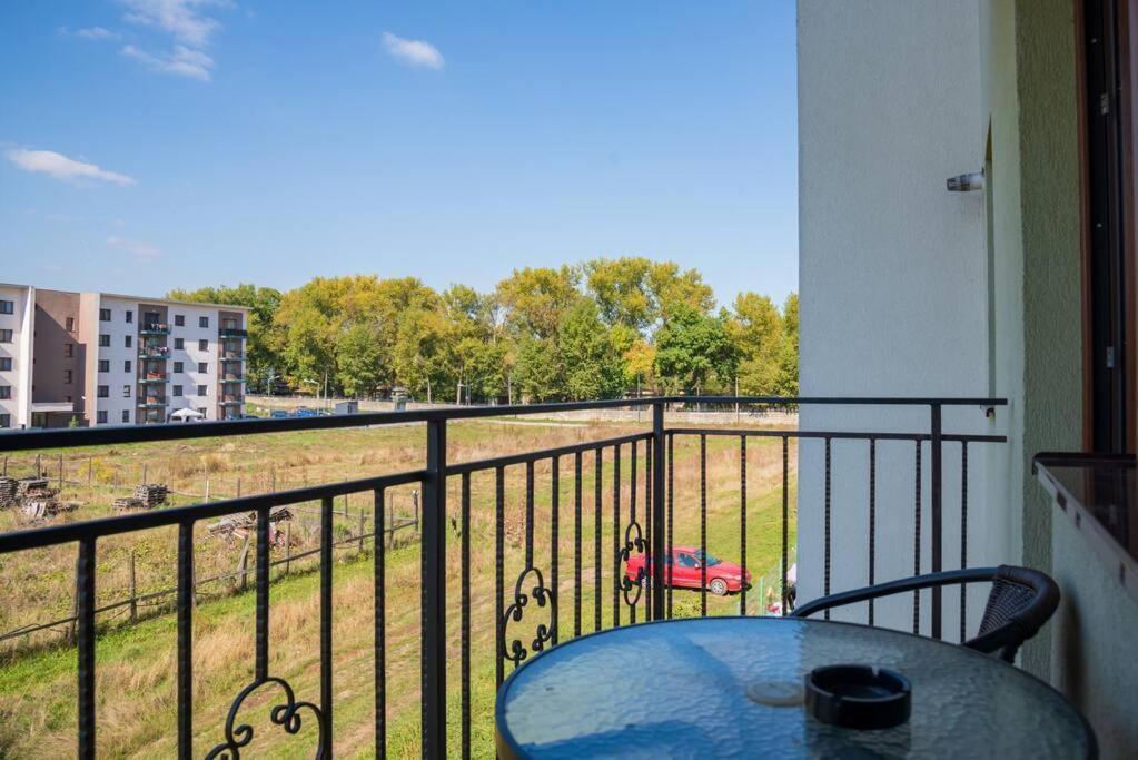 Apartament Cu 1 Camera Pentru Un Sejur Minunat Брашов Екстериор снимка