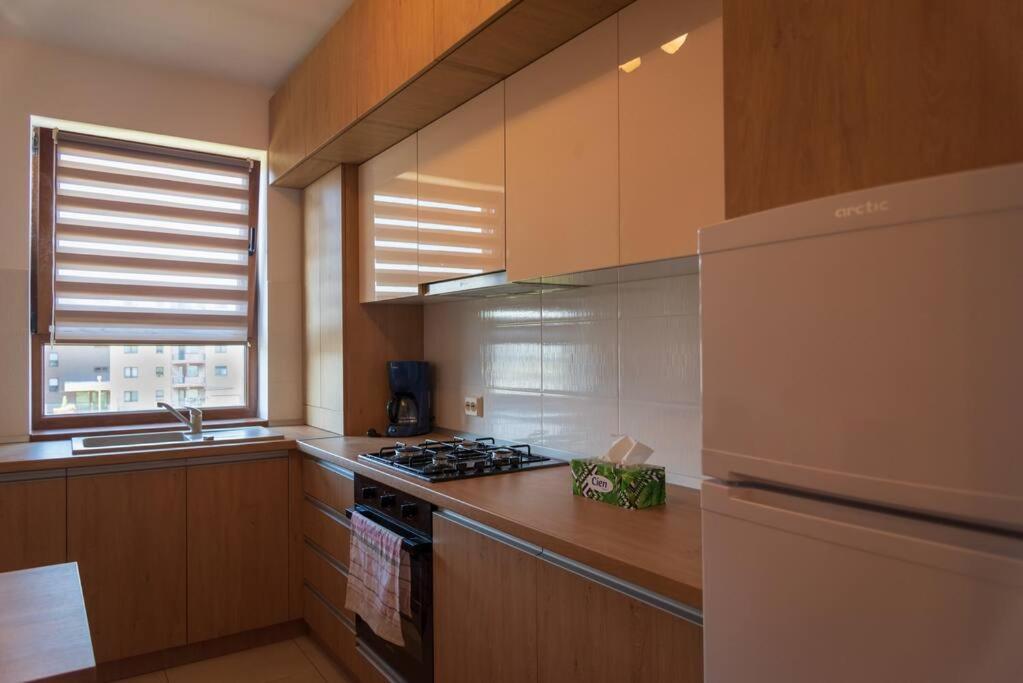 Apartament Cu 1 Camera Pentru Un Sejur Minunat Брашов Екстериор снимка